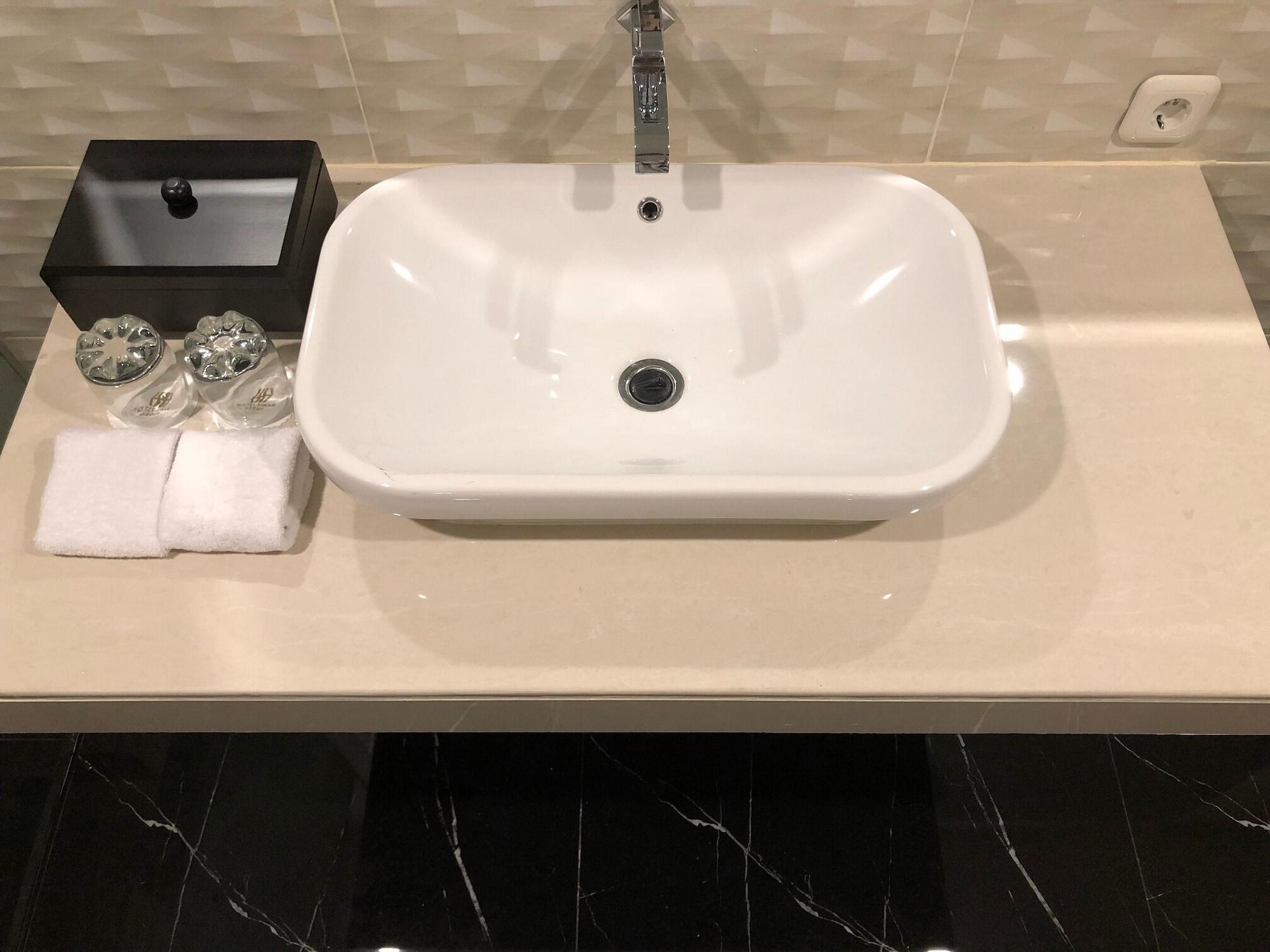 Hotel Sinar 1 Sedati Εξωτερικό φωτογραφία