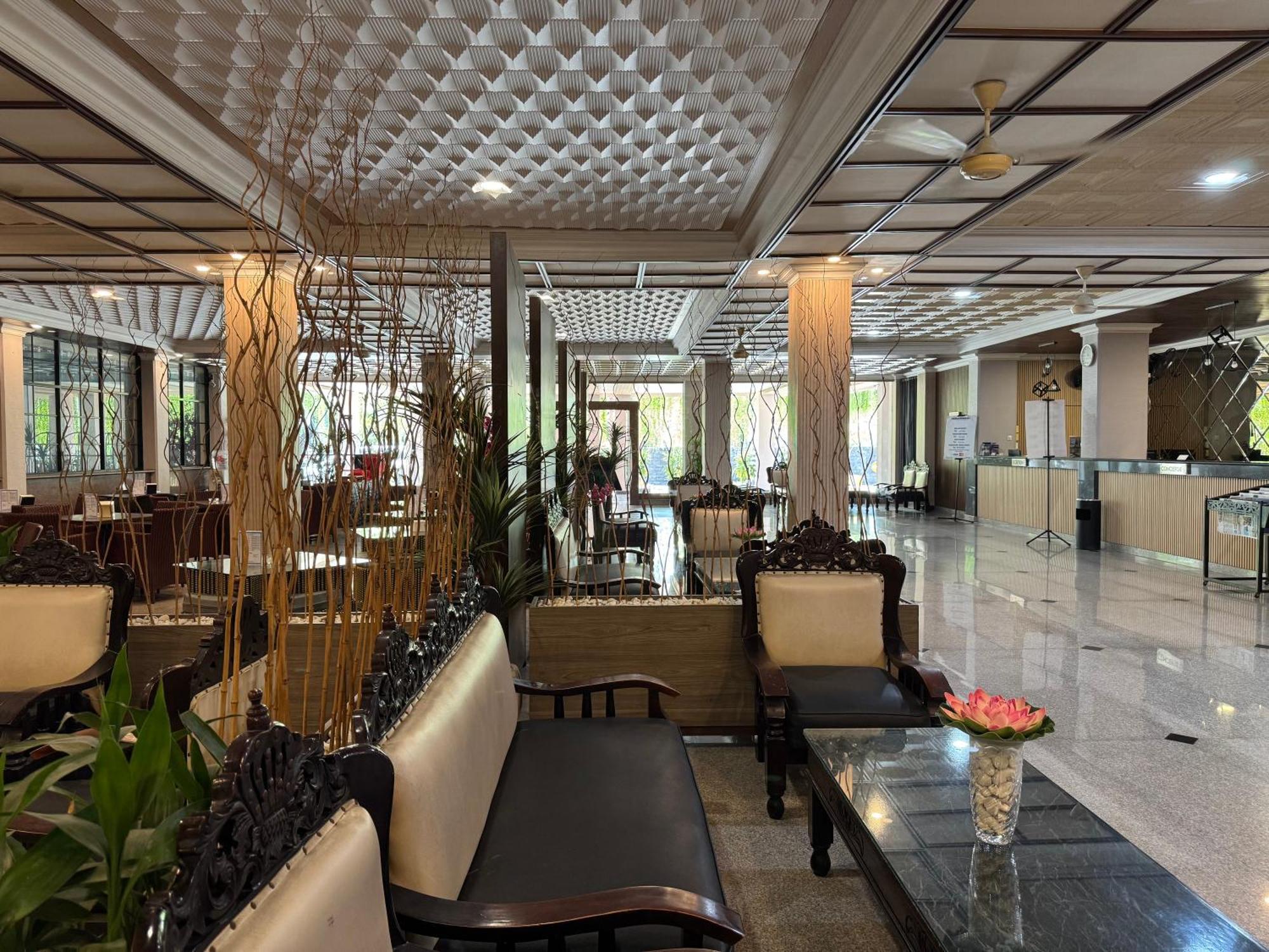 Hotel Sinar 1 Sedati Εξωτερικό φωτογραφία
