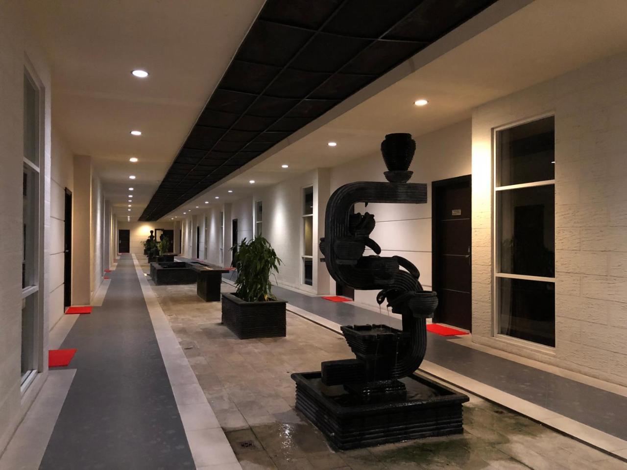 Hotel Sinar 1 Sedati Εξωτερικό φωτογραφία